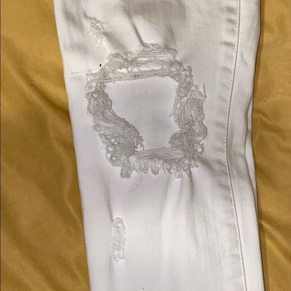 White high rise ripped skinny  jeans - Picture 3 of 3